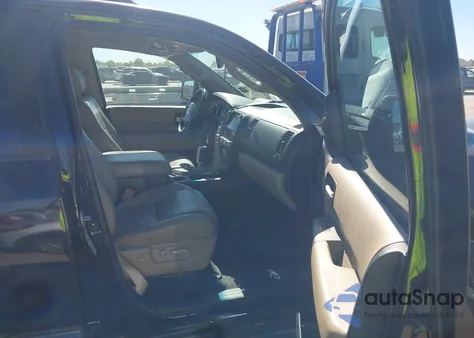 2013 Toyota Sequoia Limited 5.7L V8 from USA, damaged, VIN 5TDJW5G10DS084144